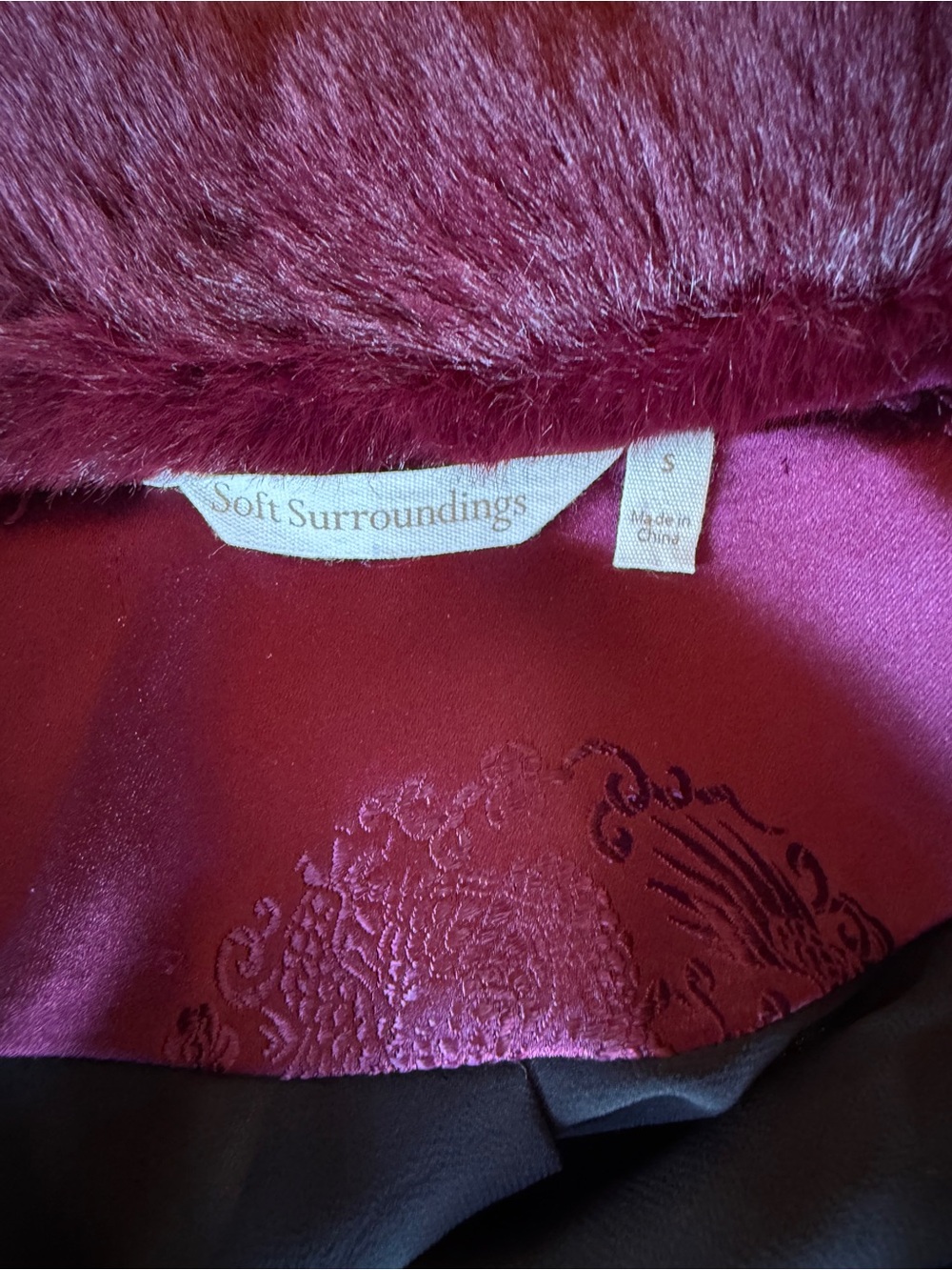 Soft Surrounding jacket velvet burn out-removable fur- plum burgundy patchwork S - Picture 11 of 17